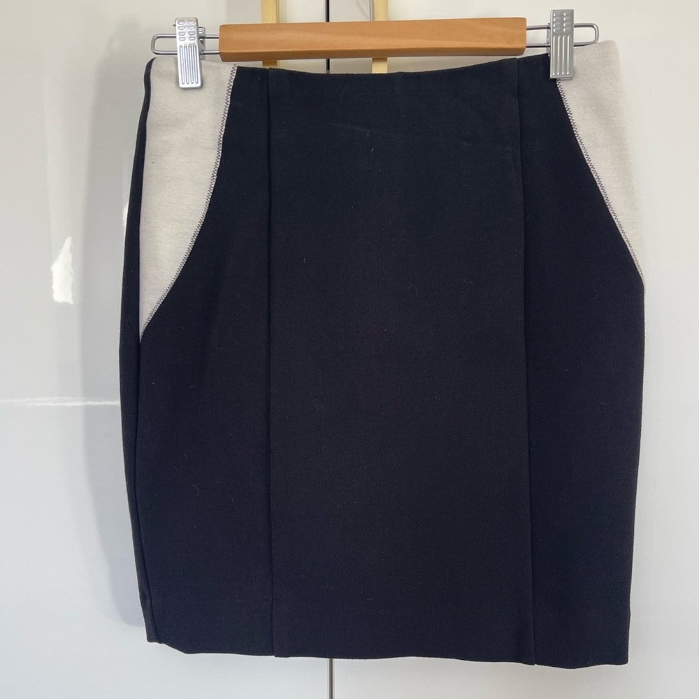 Odasi Denis Gagon skirt